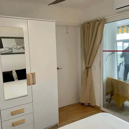Apartamento La Nina, La Playa Paraiso A 100 Mts. *
